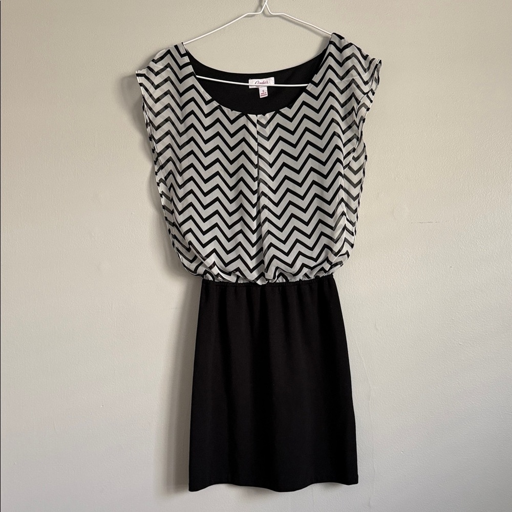 Candie's Black and White Zigzag Mini Dress